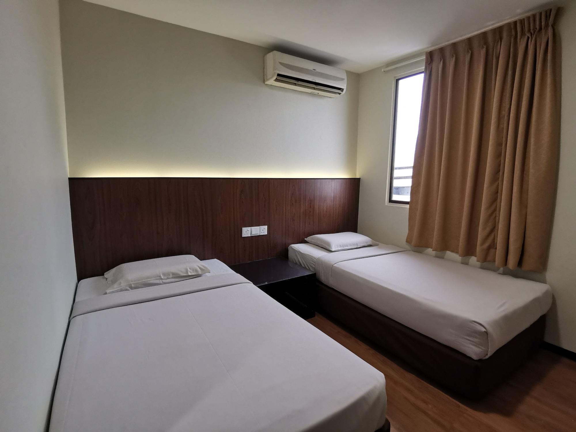 Hotel Holiday Kota Kinabalu Extérieur photo