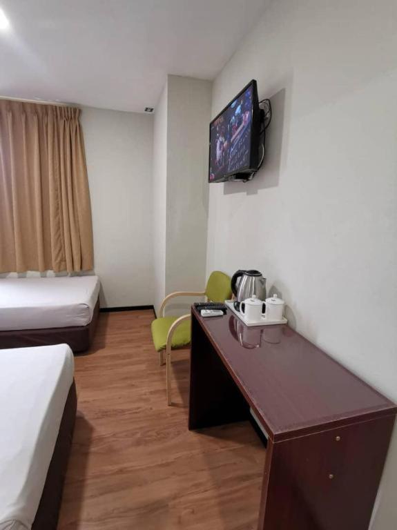 Hotel Holiday Kota Kinabalu Extérieur photo